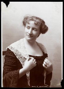 Cecilia Radcliffe (paní Gilmorová) (stříbrný želatinový tisk)